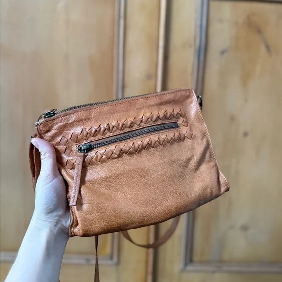 The Day & Mood sling Crossbody brown leather oversized clutch zip closure EUC - Picture 10 of 10